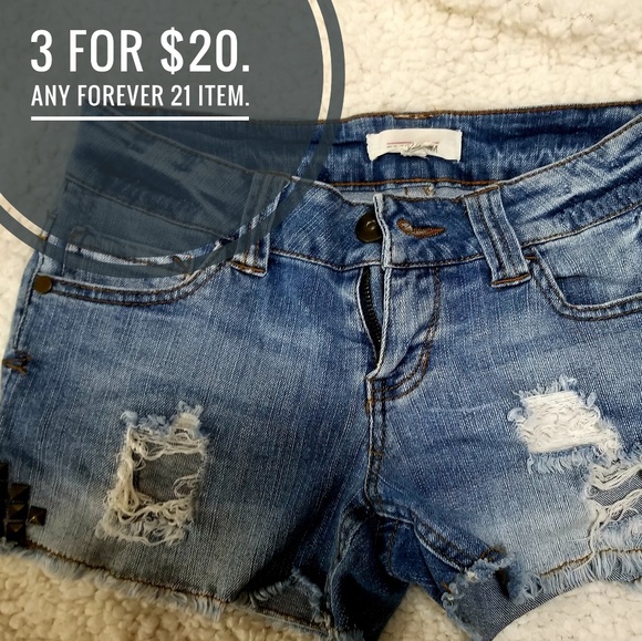 21 Denim Forever 21 Distressed Jean Shorts - Picture 1 of 7